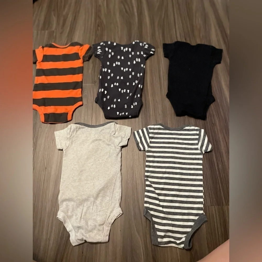 Gerber Assorted Baby Bodysuits - Orange, Black, Gray, White size 3/6M